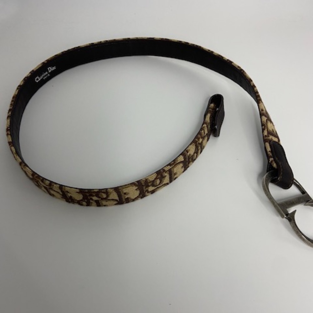 100% AUTHENTIC CHRISTIAN DIOR BELT